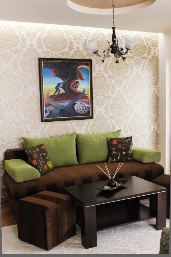 Hotel Villa Alexander Скоп'є Екстер'єр фото
