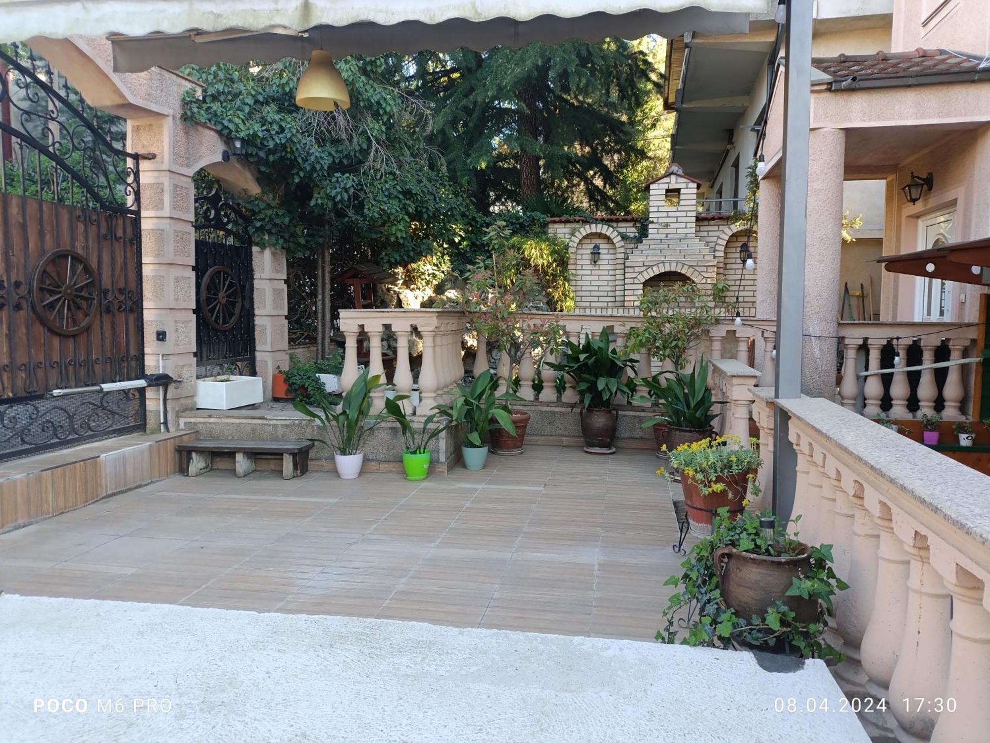 Hotel Villa Alexander Скоп'є Екстер'єр фото